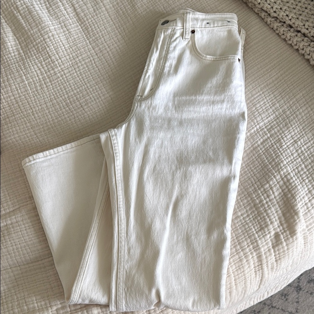 Abercrombie & Fitch Cream Denim Jeans